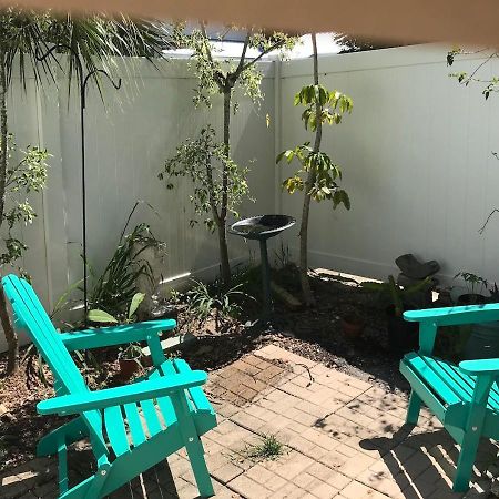 The Treehouse Apartment Сейнт Питърсбърг Екстериор снимка